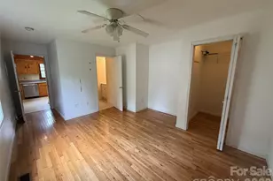 17 N Pershing Rd, Asheville, NC 28805 - Photo 12