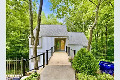 2724 Huntingtowne Farms Lane, Charlotte, NC 28210 - Photo 1