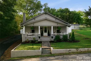 1226 1st Ave Pl NW, Hickory, NC 28601 - Photo 4