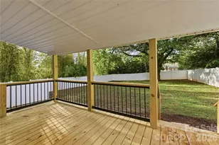 1226 1st Ave Pl NW, Hickory, NC 28601 - Photo 24