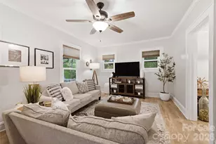 1226 1st Ave Pl NW, Hickory, NC 28601 - Photo 10