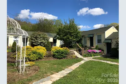 375 Weaverville Road, Asheville, NC 28804 - Photo 2