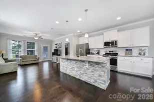 1305 Rainier Dr, Fort Mill, SC 29708 - Photo 10