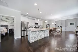 1305 Rainier Dr, Fort Mill, SC 29708 - Photo 8