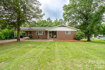 1018 Kentucky Street, Kannapolis, NC 28083 - Photo 1