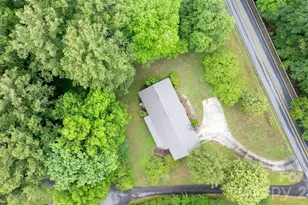 436 Hibriten Dr SE, Lenoir, NC 28645 - Photo 20
