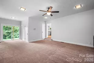 436 Hibriten Dr SE, Lenoir, NC 28645 - Photo 10