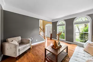 2832 Shady Reach Ln, Charlotte, NC 28214 - Photo 8