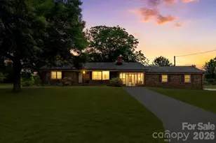 2829 Bettis Rd, Grover, NC 28073 - Photo 2