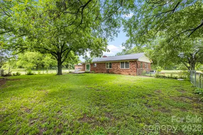 2829 Bettis Road, Grover, NC 28073 - Photo 18