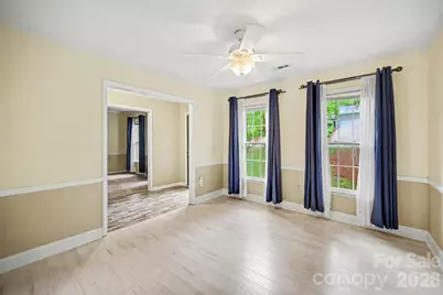8644 Kirchenbaum Drive, Charlotte, NC 28210 - Photo 6