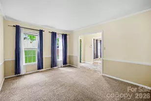 8644 Kirchenbaum Dr, Charlotte, NC 28210 - Photo 4