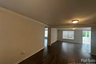 1206 Nealtown Rd, Greensboro, NC 27405 - Photo 6