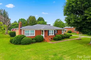 3631 Taylorsville Hwy, Statesville, NC 28625 - Photo 2