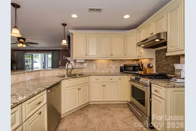 18521 Harborside Drive, Cornelius, NC 28031 - Photo 8