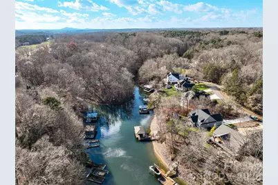 1090 N Saunders Drive, Catawba, NC 28609 - Photo 2
