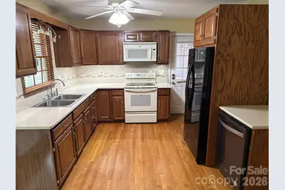 812 Whites Farm Road, Statesville, NC 28625 - Photo 8