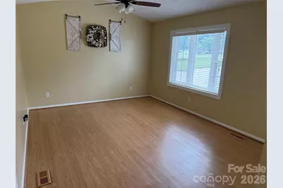 812 Whites Farm Road, Statesville, NC 28625 - Photo 4