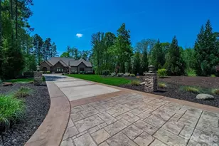 1579 Sunset Pointe Dr, Salisbury, NC 28146 - Photo 4