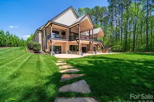 1579 Sunset Pointe Dr, Salisbury, NC 28146 - Photo 46