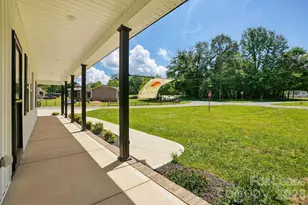 301 Tomberlin Rd, Mount Holly, NC 28120 - Photo 24