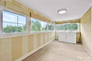 25 Bailey Rd, Candler, NC 28715 - Photo 16