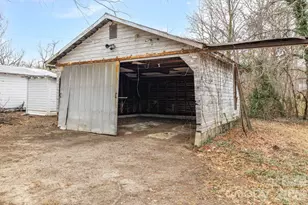 1820 S Park Dr, Reidsville, NC 27320 - Photo 36