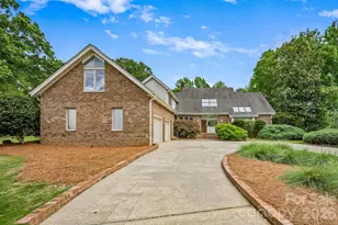 5901 Marsailles Ct, Charlotte, NC 28277 - Photo 6
