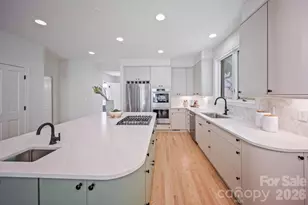 5901 Marsailles Ct, Charlotte, NC 28277 - Photo 18