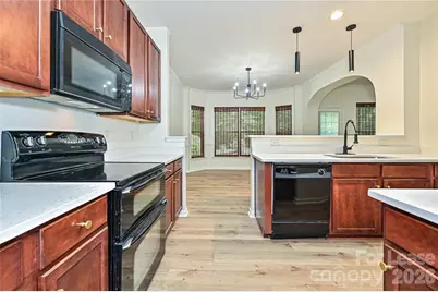 10208 Old Carolina Drive, Charlotte, NC 28214 - Photo 12
