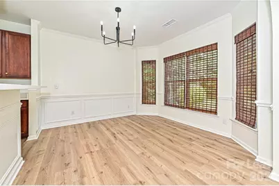 10208 Old Carolina Drive, Charlotte, NC 28214 - Photo 6