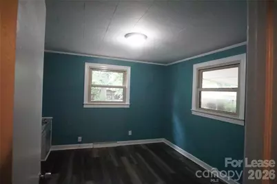 206 11th Street NE, Hildebran, NC 28637 - Photo 14
