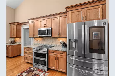 25 Linden Turn S, Hendersonville, NC 28739 - Photo 14