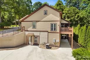 25 Linden Turn, Hendersonville, NC 28739 - Photo 8