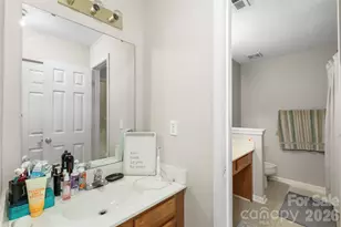 9005 Four Mile Crk Rd, Charlotte, NC 28277 - Photo 24