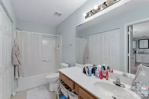 9005 Four Mile Crk Rd, Charlotte, NC 28277 - Photo 18
