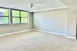 38 1/2 Battery Park Ave, Asheville, NC 28801 - Photo 16