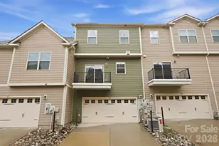 327 Annandale Dr, Fort Mill, SC 29708 - Photo 2