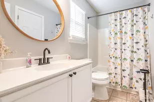 3930 Huntmeadow Dr, Charlotte, NC 28269 - Photo 28