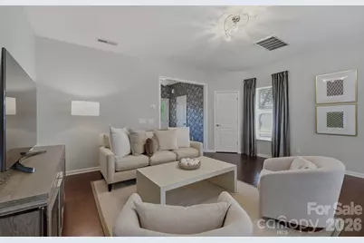 2403 Diplomat Lane, Charlotte, NC 28210 - Photo 12