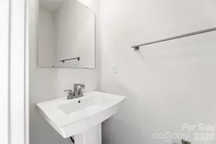 1049 Simcoe Ln, Charlotte, NC 28217 - Photo 8