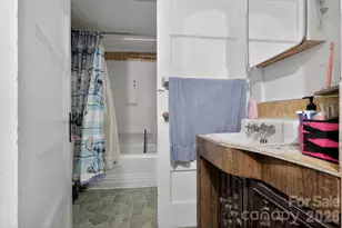 512 W Bank St, Salisbury, NC 28146 - Photo 12