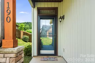 190 Water Leaf Dr, Weaverville, NC 28787 - Photo 2