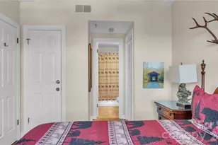 303 Sugar Top Dr, Sugar Mountain, NC 28604 - Photo 10