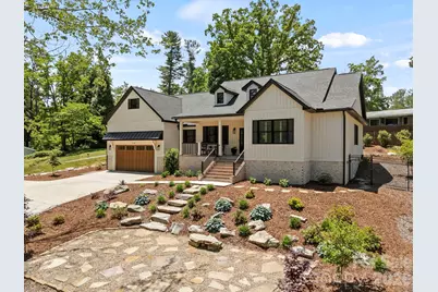 710 Knollwood Drive, Hendersonville, NC 28791 - Photo 2