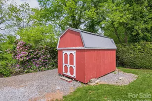 125 Playground Ct, Waynesville, NC 28786 - Photo 20