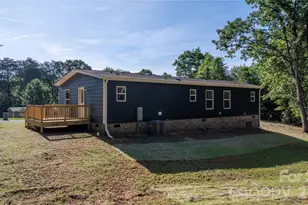 146 Oakstone Dr, Statesville, NC 28677 - Photo 22