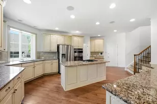 2016 Autumn Blossom Ln, Waxhaw, NC 28173 - Photo 10