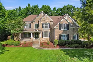 2016 Autumn Blossom Ln, Waxhaw, NC 28173 - Photo 1