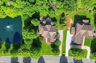 2016 Autumn Blossom Ln, Waxhaw, NC 28173 - Photo 2